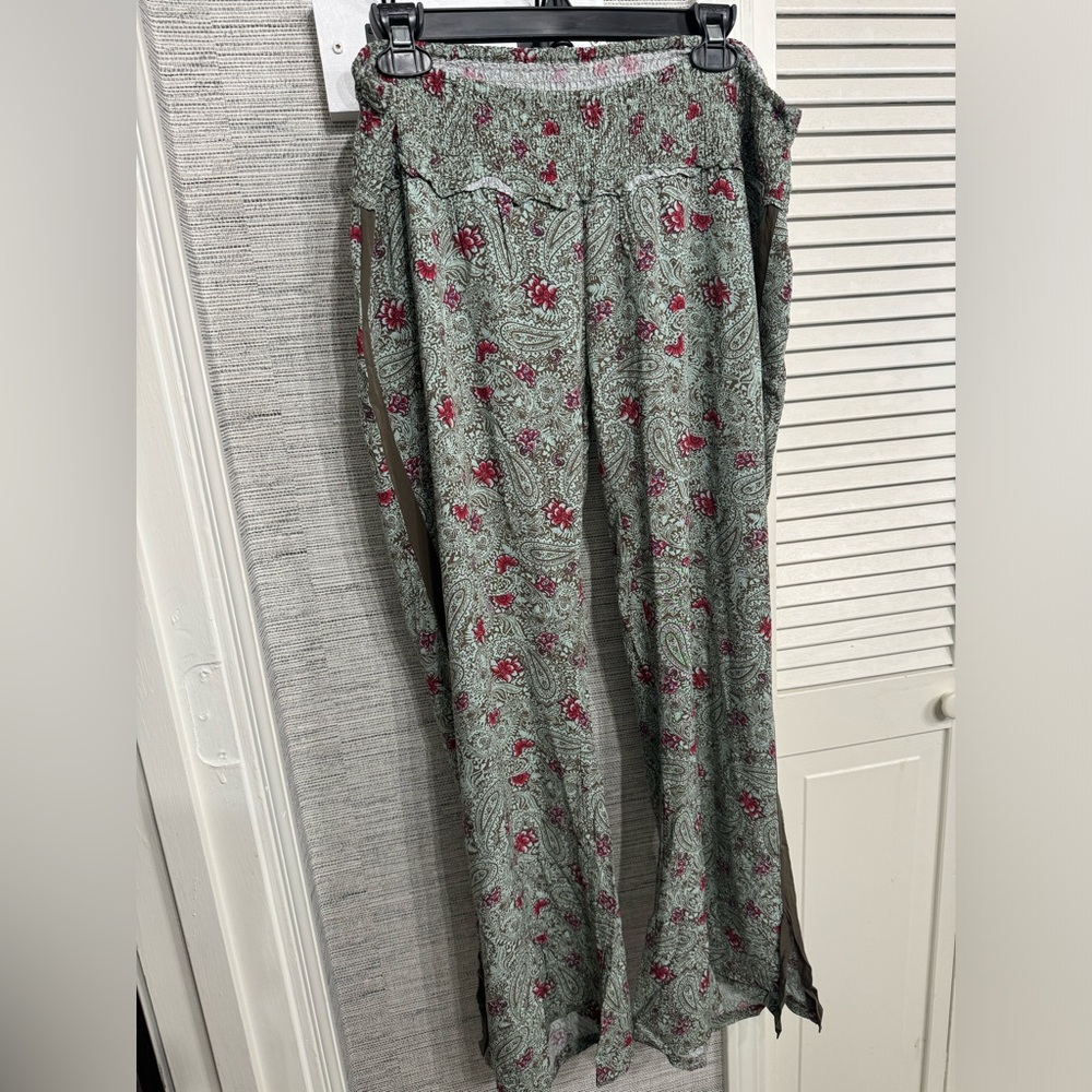 Jessica Simpson Maternity Print Pants - Size XL